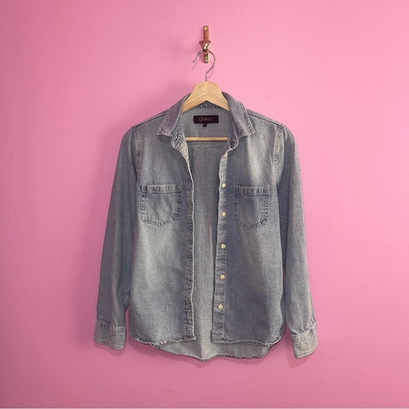 Quince Denim Shirt Women’s Size Small Distressed Blue Long Sleeve Button Down - Picture 2 of 14
